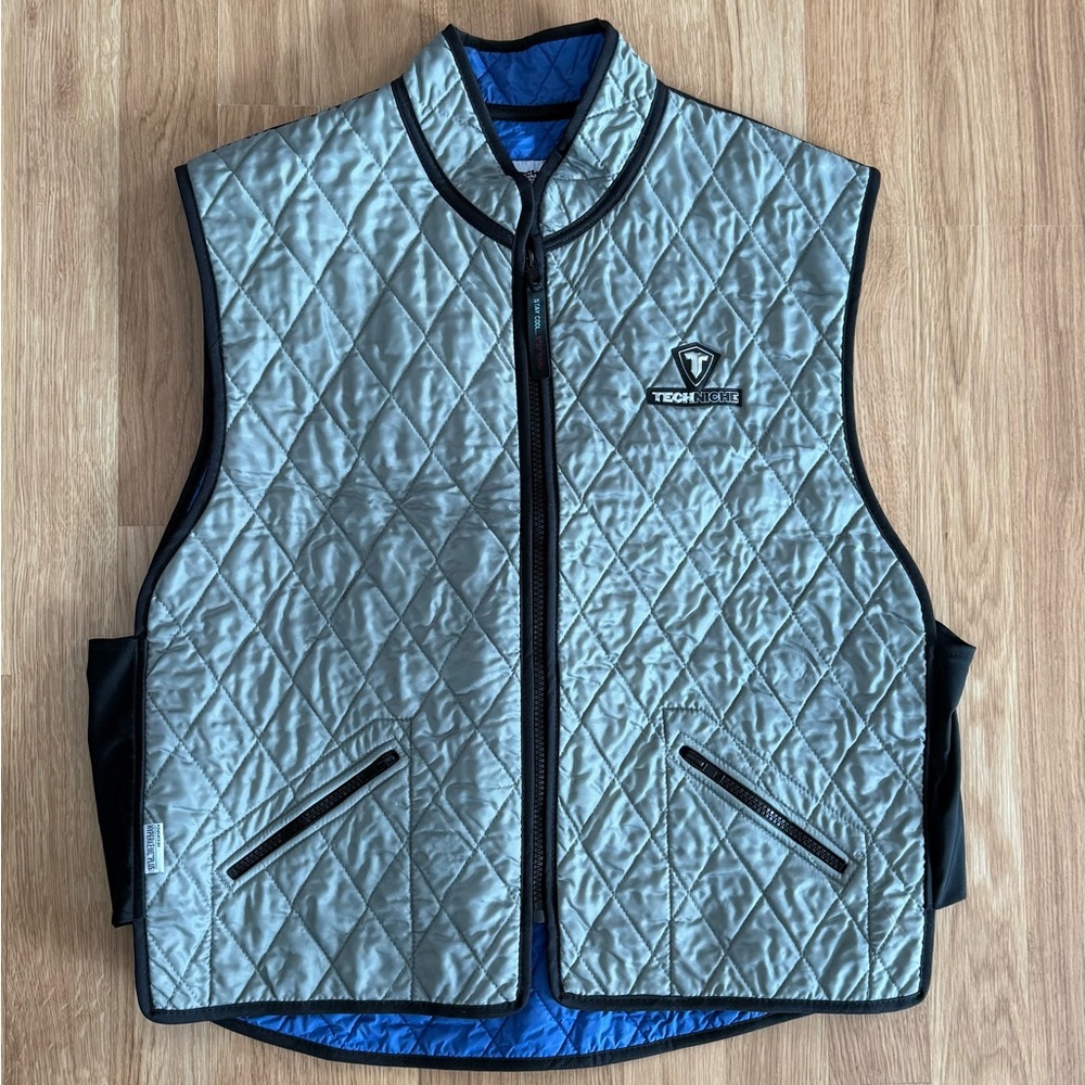 EUC Men’s TechNiche HyperKewl Evaporative Cooling Deluxe Sport Vest - XL